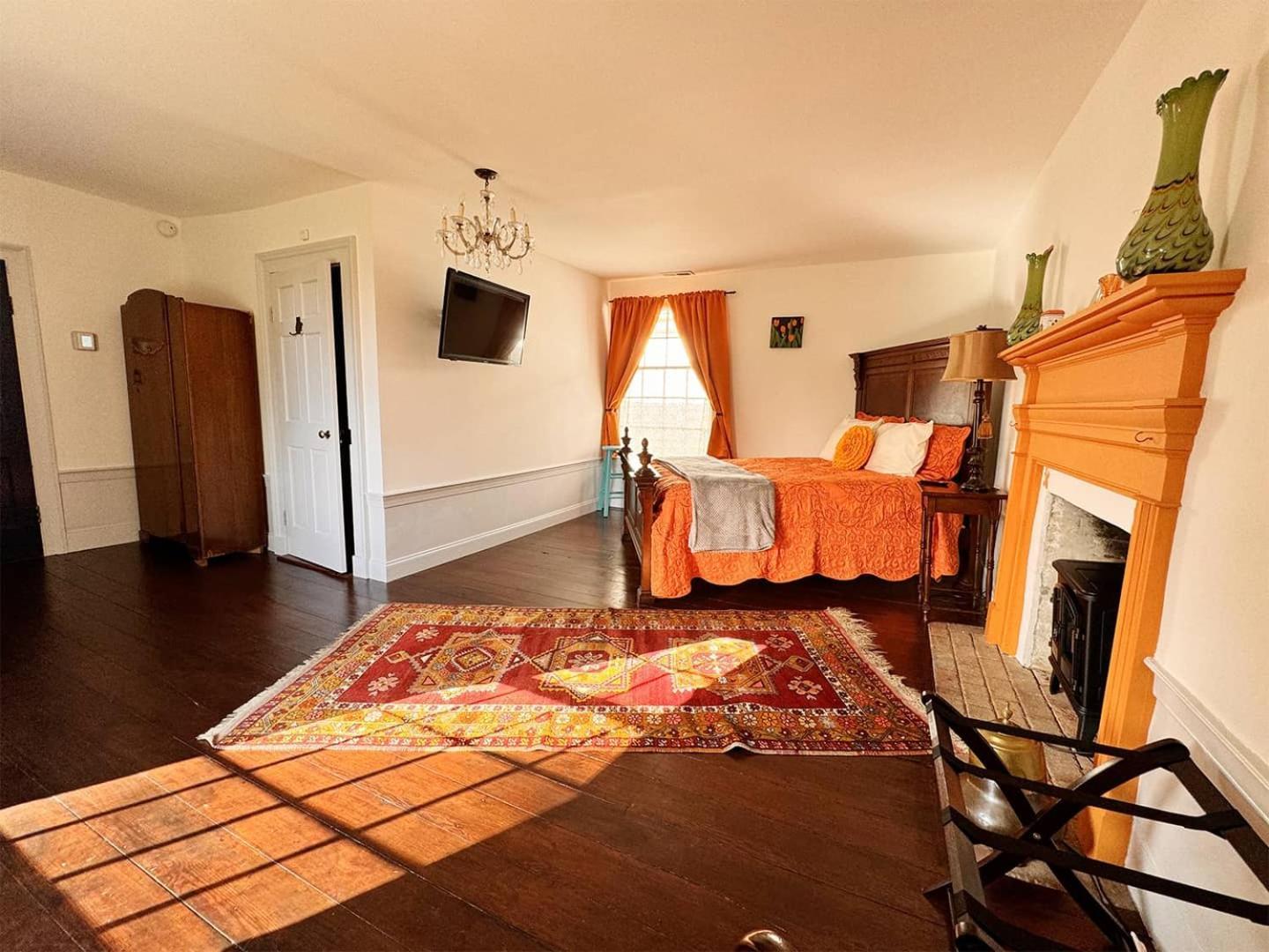The Sunnyside Sisters Bed And Breakfast Clarksville 외부 사진
